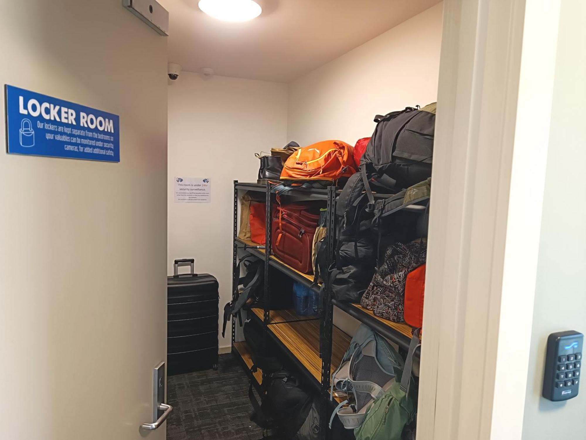 Adventure Wanaka Hostel Экстерьер фото
